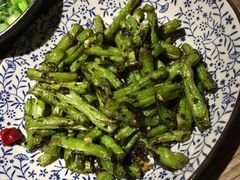 -蜜桃餐厅·江浙融合菜(荟聚购物中心店)