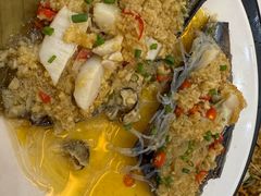 -覃记海鲜美食餐厅