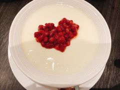 红豆双皮奶-鹊玥·粤菜小馆(汇智国际商业中心店)