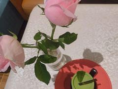 -莎琳娜食品有限公司·蛋糕店