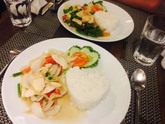 -Old House Restaurant