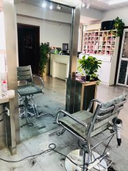 -I+造型烫发染发