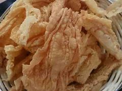 炸腐竹-潮汕美牛肉丸火锅店(天宁寺店)