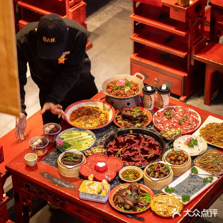 百园路新天润罗马天街3号商业街1层101铺