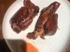 -东口码头·烧鸽子·鱼头泡饼·地方菜(金鹰悦城店)