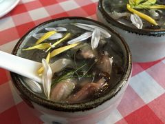 -龙桥私厨·姜花菊花过桥鱼·顺德菜(容桂店)