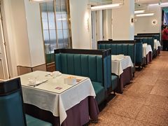 -老广酒楼(樱花店)