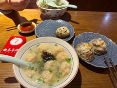 -鑫震源·苏式大虾生煎(山塘街店)