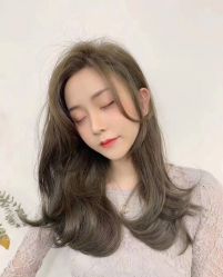 -Hello Lady发型设计