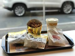 -麦当劳(潮南峡山得来速店)