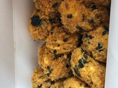 海苔风味小贝-鲍师傅糕点(江苏路店)