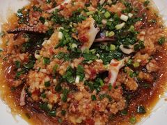 蒜蓉粉丝蒸鱿鱼-大鸭梨烤鸭店(古城店)