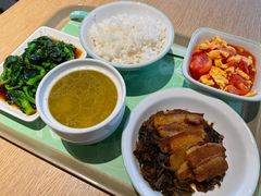 -老乡鸡(上海品尊国际中心店)