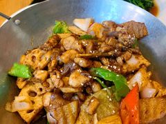 干锅牛蛙-吴越荣记苏州菜·松鼠桂鱼100%活鱼现做(斜塘老街店)