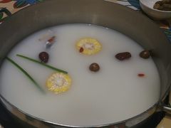 -莫小七火锅