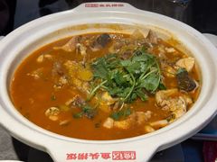 -魏铭鱼头捞饭(晋阳路店)