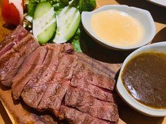 牛排-Lia Cafe Bar Restaurant松山咖啡屋