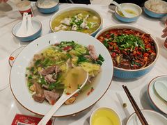 -犇逸·乐山跷脚牛肉·四川现炒(览海店)