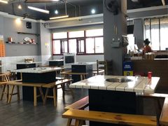 大堂-罗大姐重庆市井老火锅(海丰店)