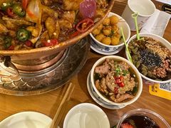 -炉小二铜锅牛蛙•川湘菜(三里屯店)