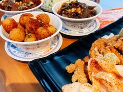 -炉小二铜锅牛蛙•川湘菜(三里屯店)