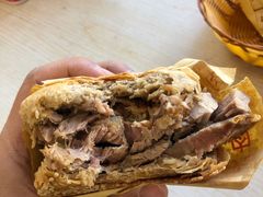 -洪峰浩老北京烧饼夹肉(角门路店)