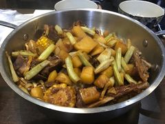 -内蒙焖面大盆骨餐馆(山大路店)