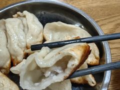 -黄阿姨锅贴大王(万航渡路店)