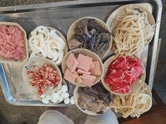 -九尺赵老四鲜鹅肠火锅