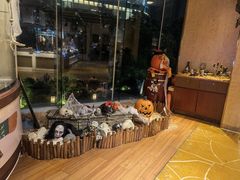 -怡咖啡海鲜自助餐厅(浦东香格里拉店)