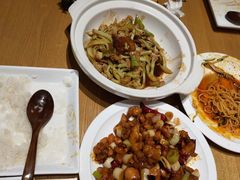 -峨嵋小镇·川菜(勒泰中心店)