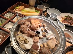 -五谷丰登农家院·地道胶东菜·海鲜烧烤(威海店)