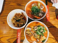 -何记花甲(海岸城旗舰店)