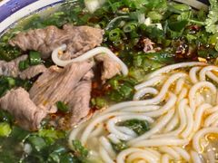 -云阿蛮云南生烫牛肉米线(奉贤路店)