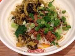 顺溜削面(铜锣湾一店)-顺溜·手工刀削面·黑金店(铜锣湾店)