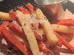 -芭莉与彩虹西餐厅(成都合生汇店)