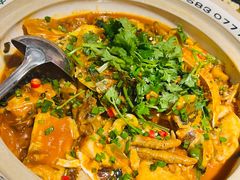 -魏铭鱼头捞饭(晋阳路店)