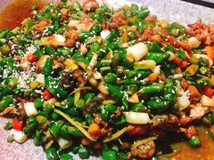 酒馆螺丝鸡-醉小酒馆·川菜·江湖菜·重庆菜(观音桥旗舰店)