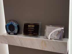 -LB·海菲秀牛奶光官方体验中心