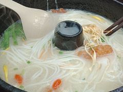 -飞虎过桥米线(翠湖店)