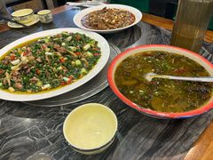 -江湖黑大兔(杨家坪店)