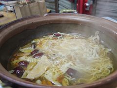 -威邵鸡煲(西华路总店)