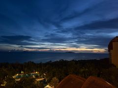 -三亚湾海居铂尔曼度假酒店