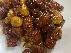 -六和聚传统烤鸭.天津菜(和平店)