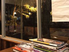 -麦田书店(国防路店)