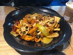 -小山城麻辣香锅(新邻生活广场店)