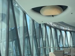 -广州塔卢特斯法国旋转餐厅