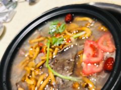 -九寨沟特色牦牛肉汤锅