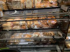 -绿叶子超市(公园大道店)