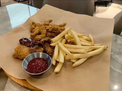 -必胜客(上海新南方商城PH店)